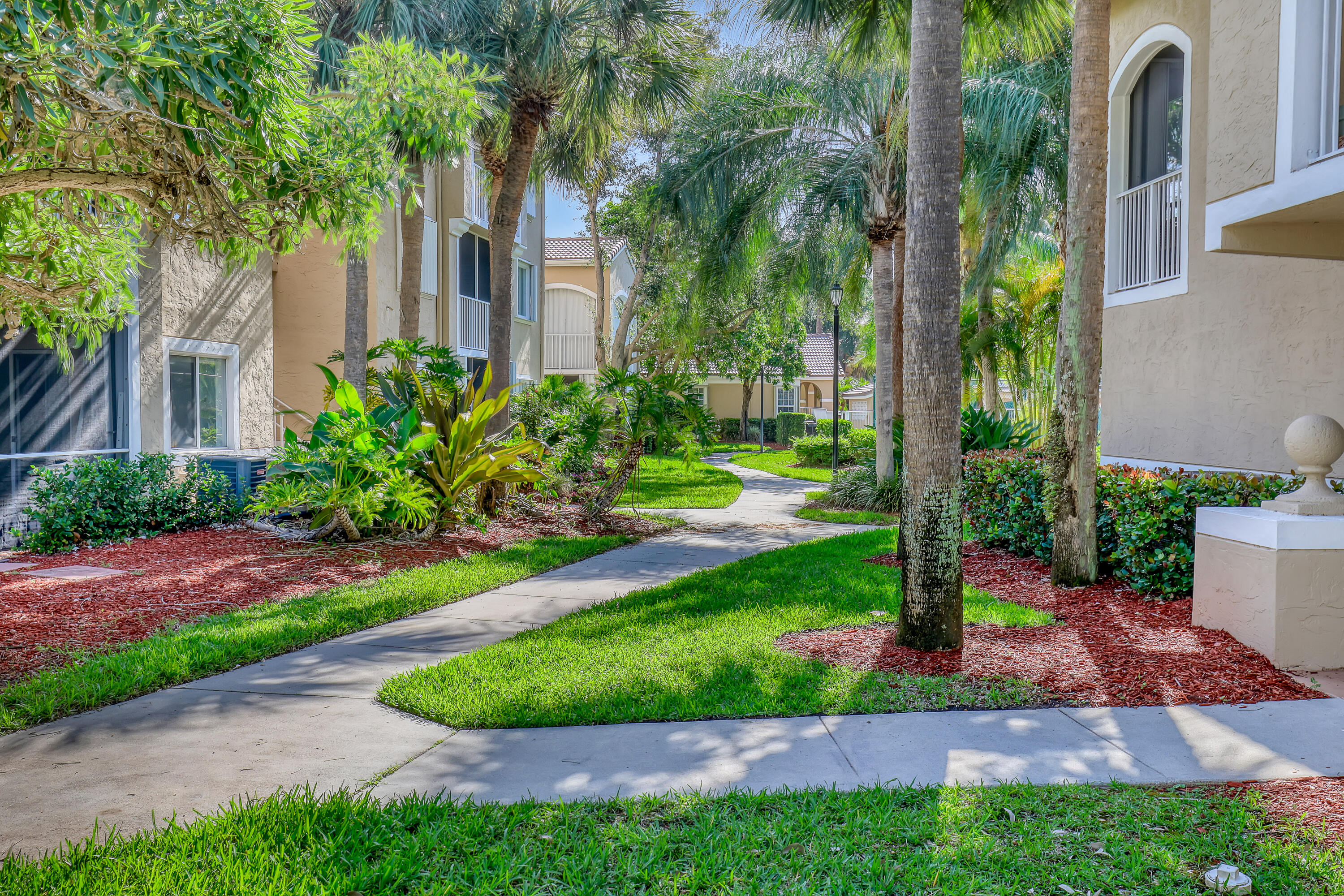 278 Village Boulevard 8208