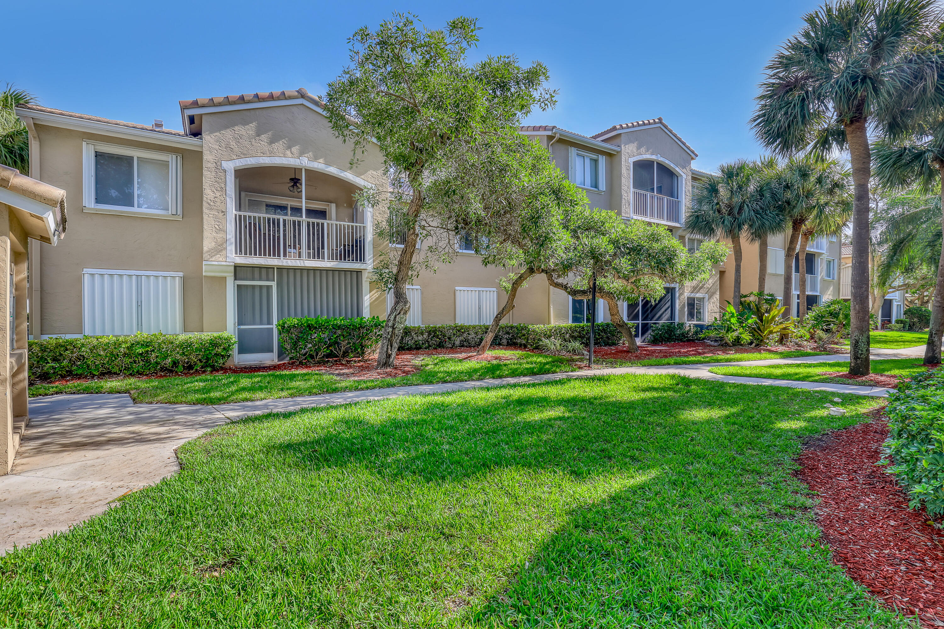 278 Village Boulevard 8208