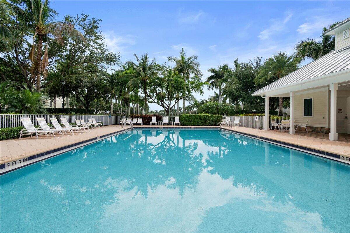 1306 S Jeaga Drive
