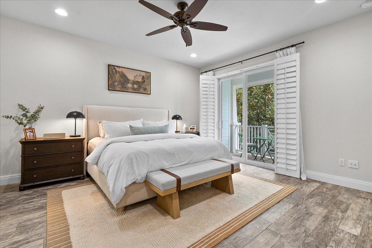 1306 S Jeaga Drive