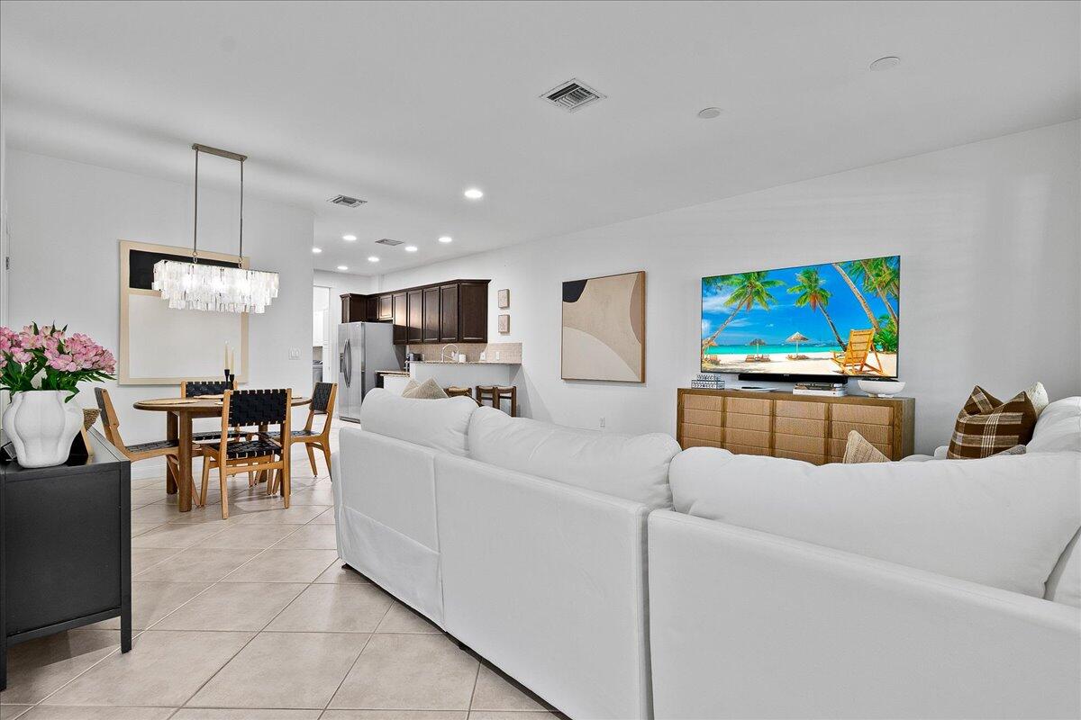 1306 S Jeaga Drive