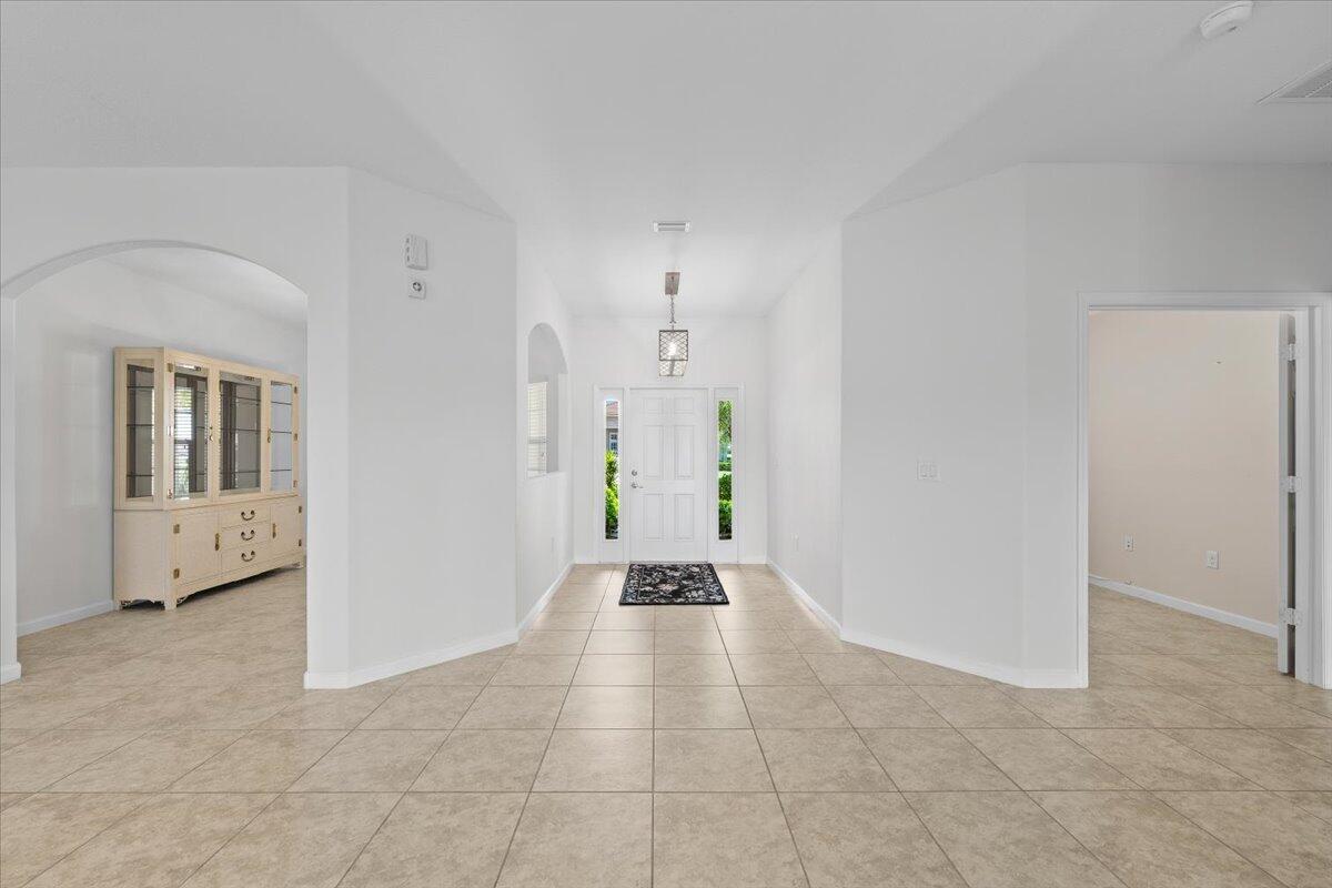 12158 SW AVENTINO Drive, Port St. Lucie