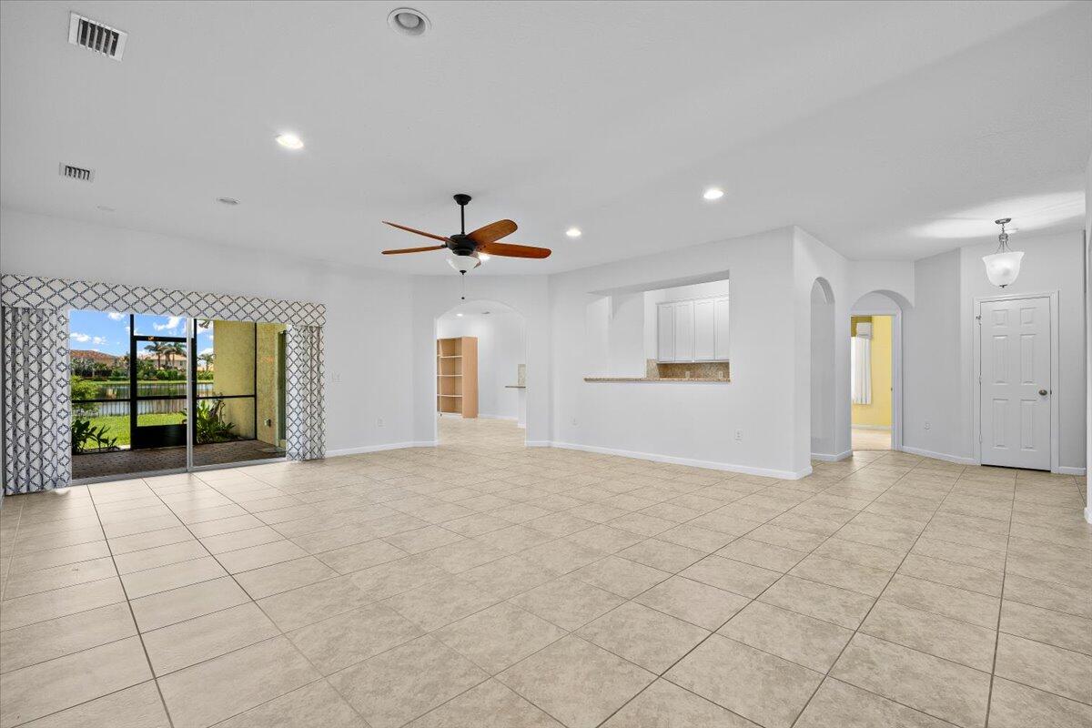 12158 SW AVENTINO Drive, Port St. Lucie