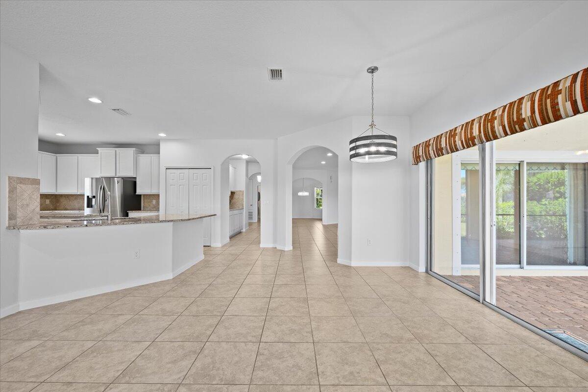 12158 SW AVENTINO Drive, Port St. Lucie