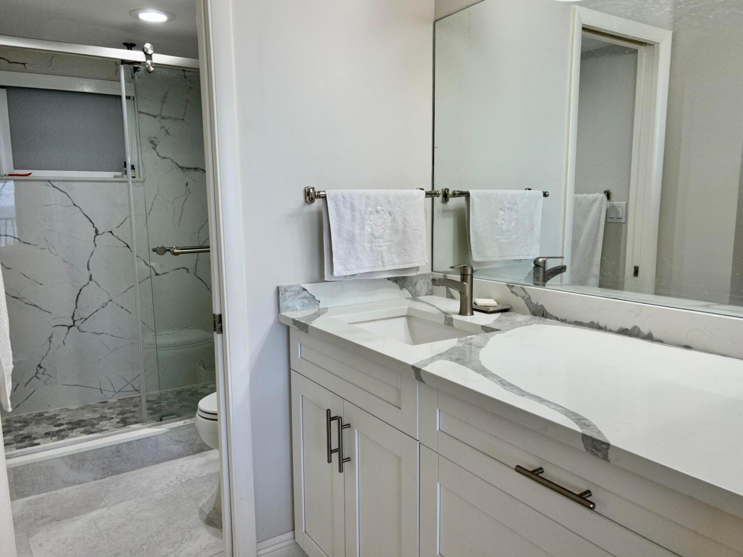 400 OCEAN TRAIL Way 406