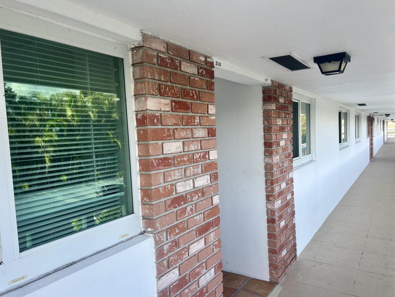 331 TEQUESTA Drive Unit: 216