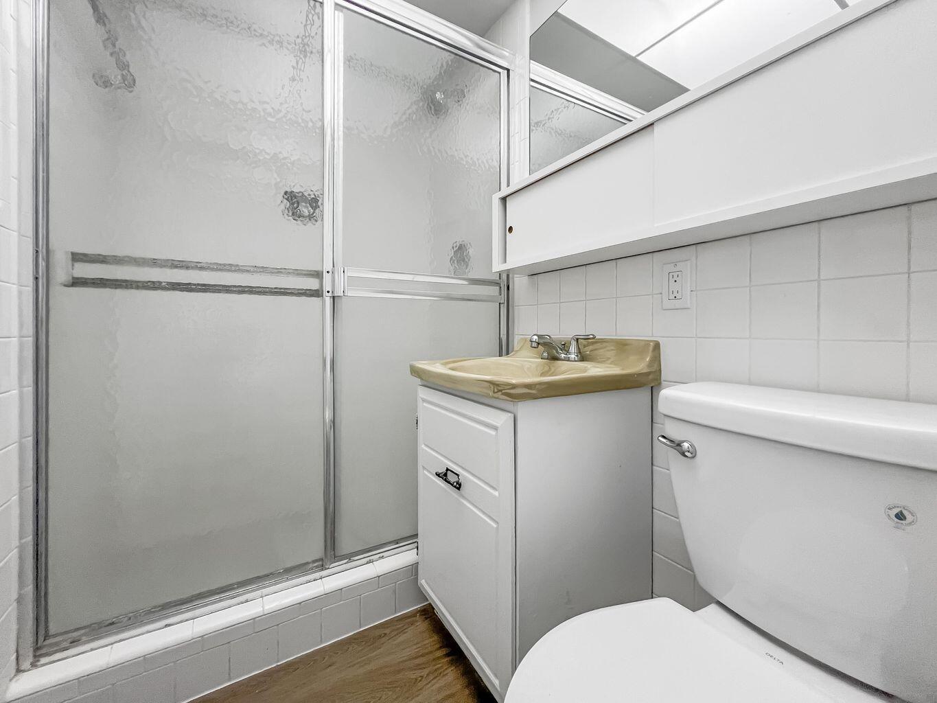 331 TEQUESTA Drive Unit: 216