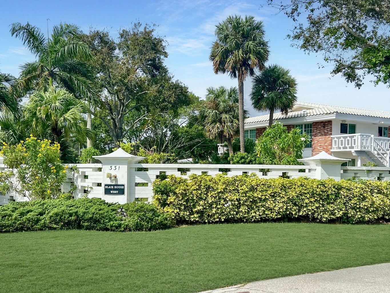 331 TEQUESTA Drive Unit: 216