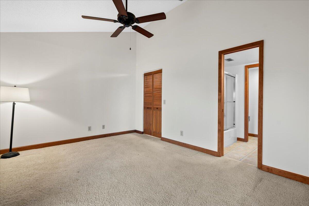 1481 NE 14TH Court U-7