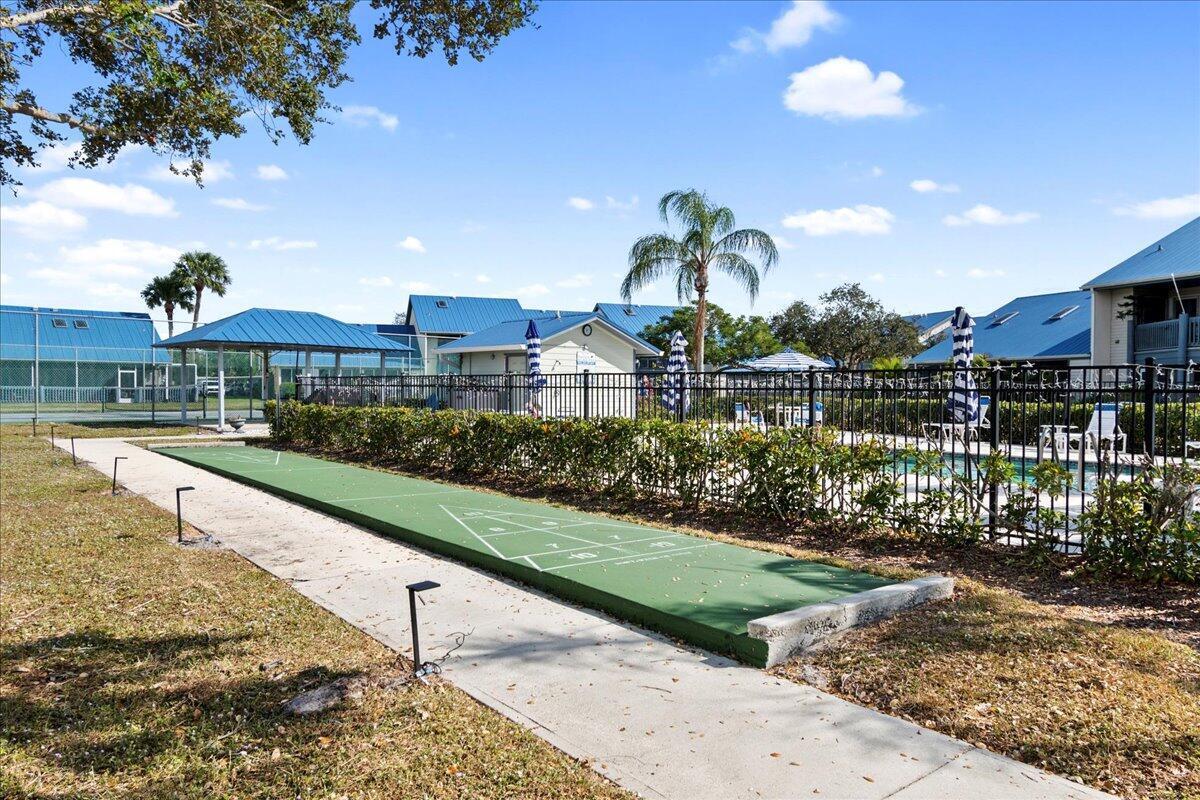 1481 NE 14TH Court U-7