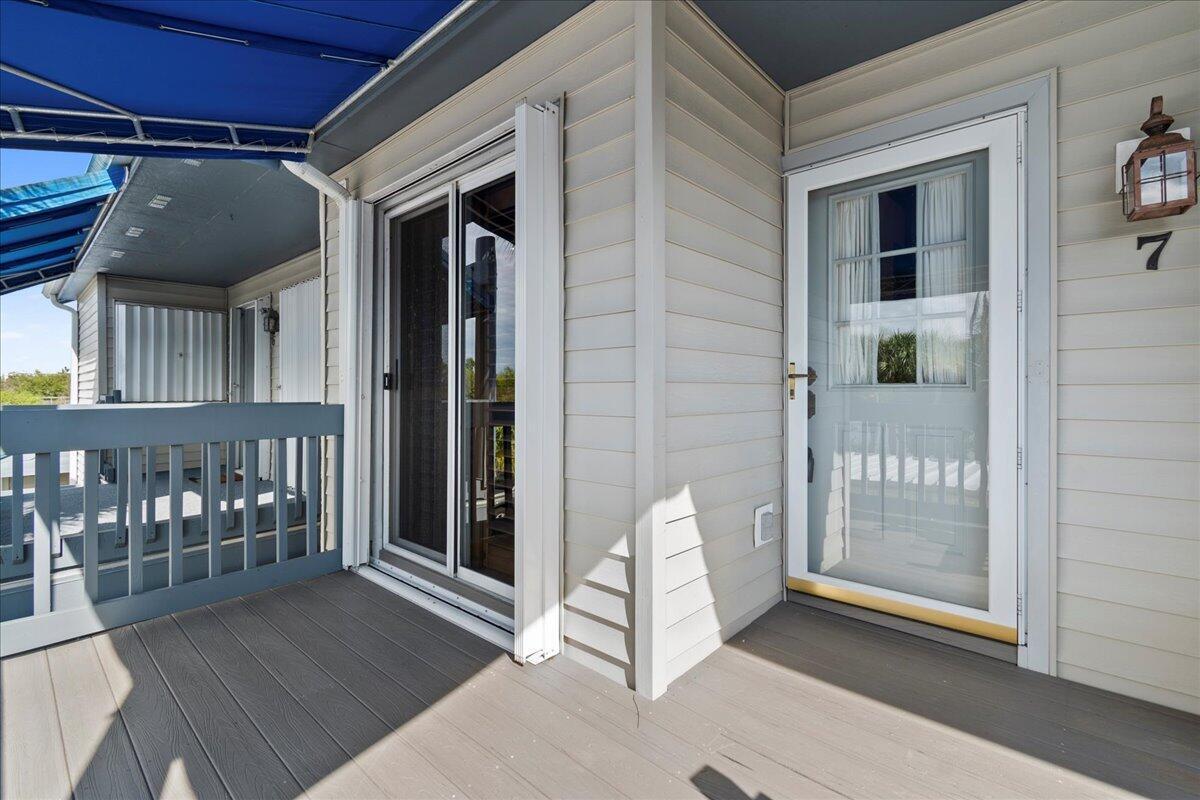 1481 NE 14TH Court U-7