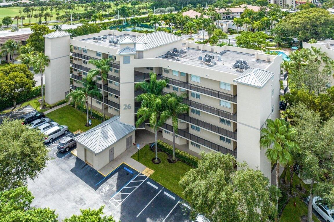 26 Royal Palm Way Unit: 106
