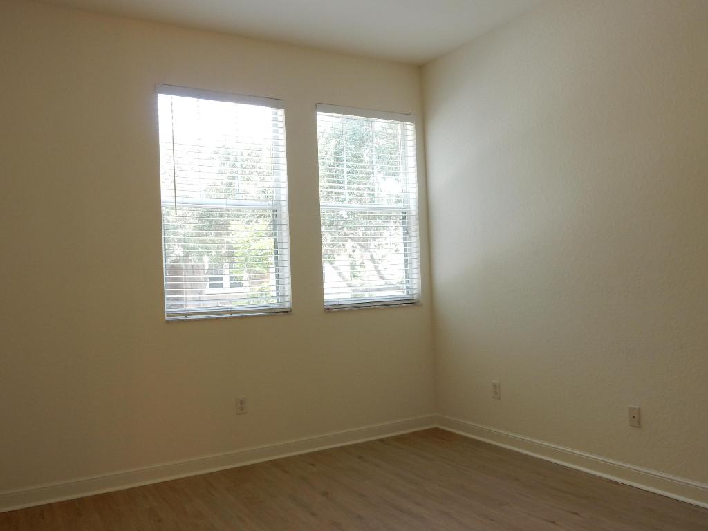 580 Pacific Grove Drive 4