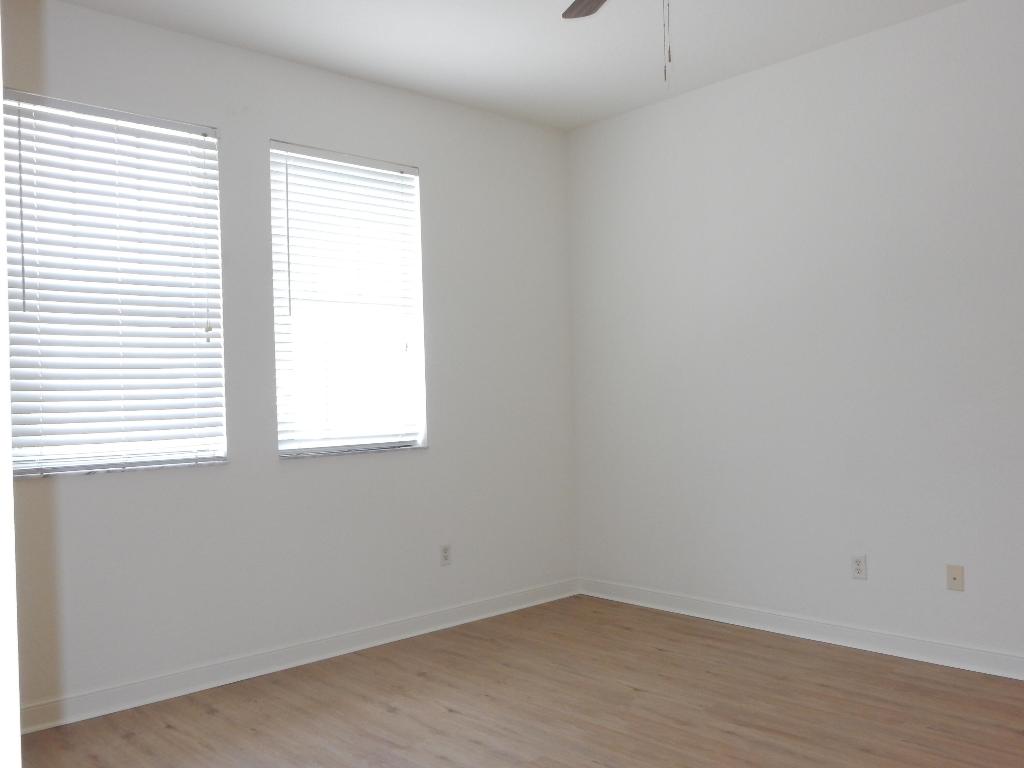 580 Pacific Grove Drive 4