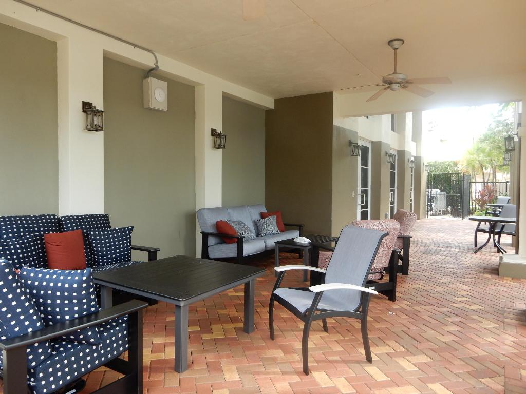 580 Pacific Grove Drive 4