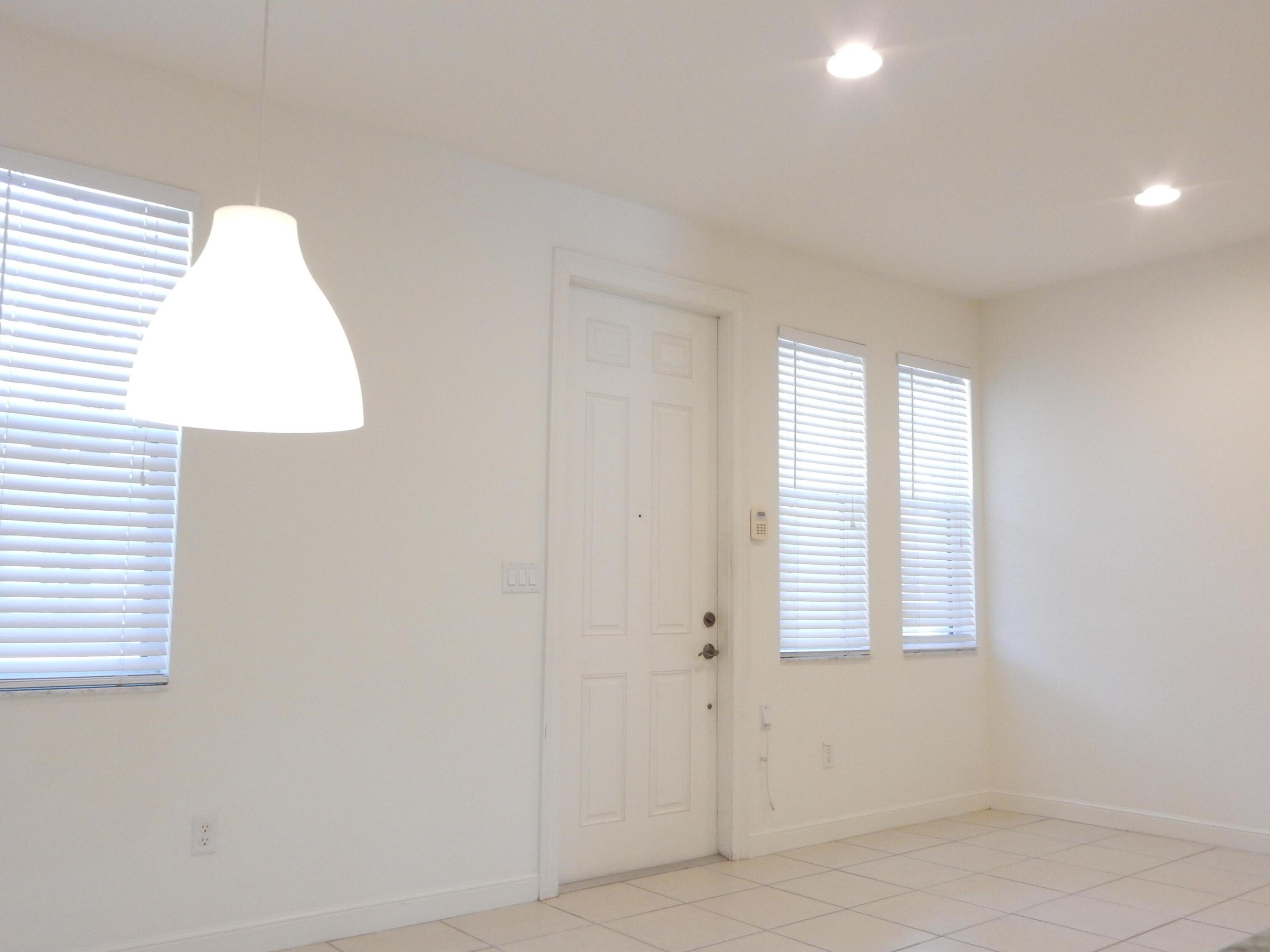 580 Pacific Grove Drive 4