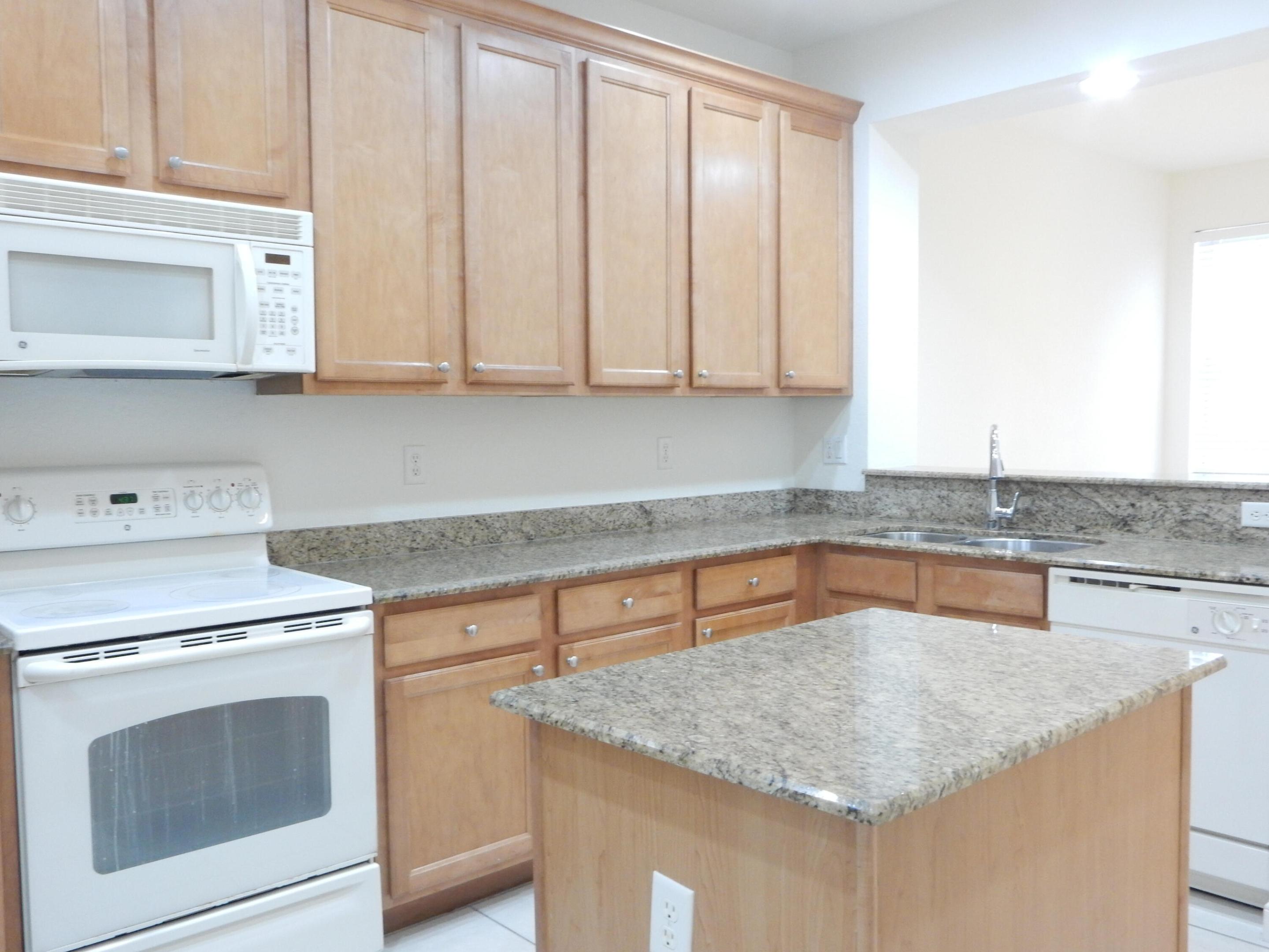 580 Pacific Grove Drive 4