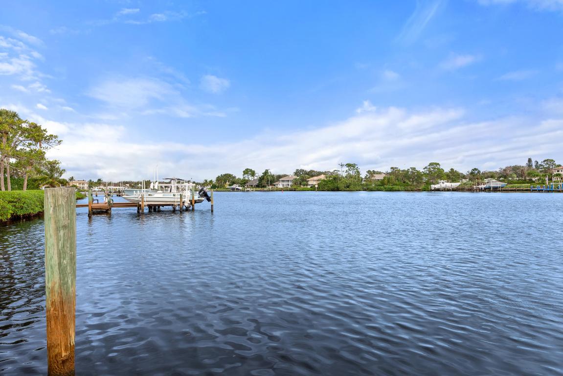 10555 SE Terrapin Place 101