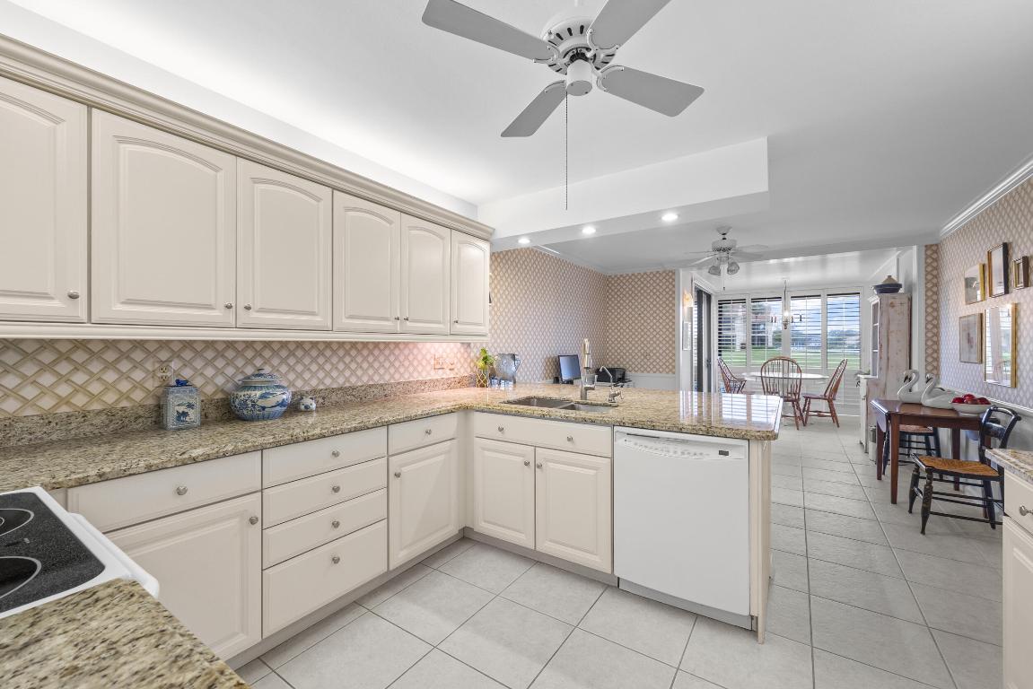 10555 SE Terrapin Place 101