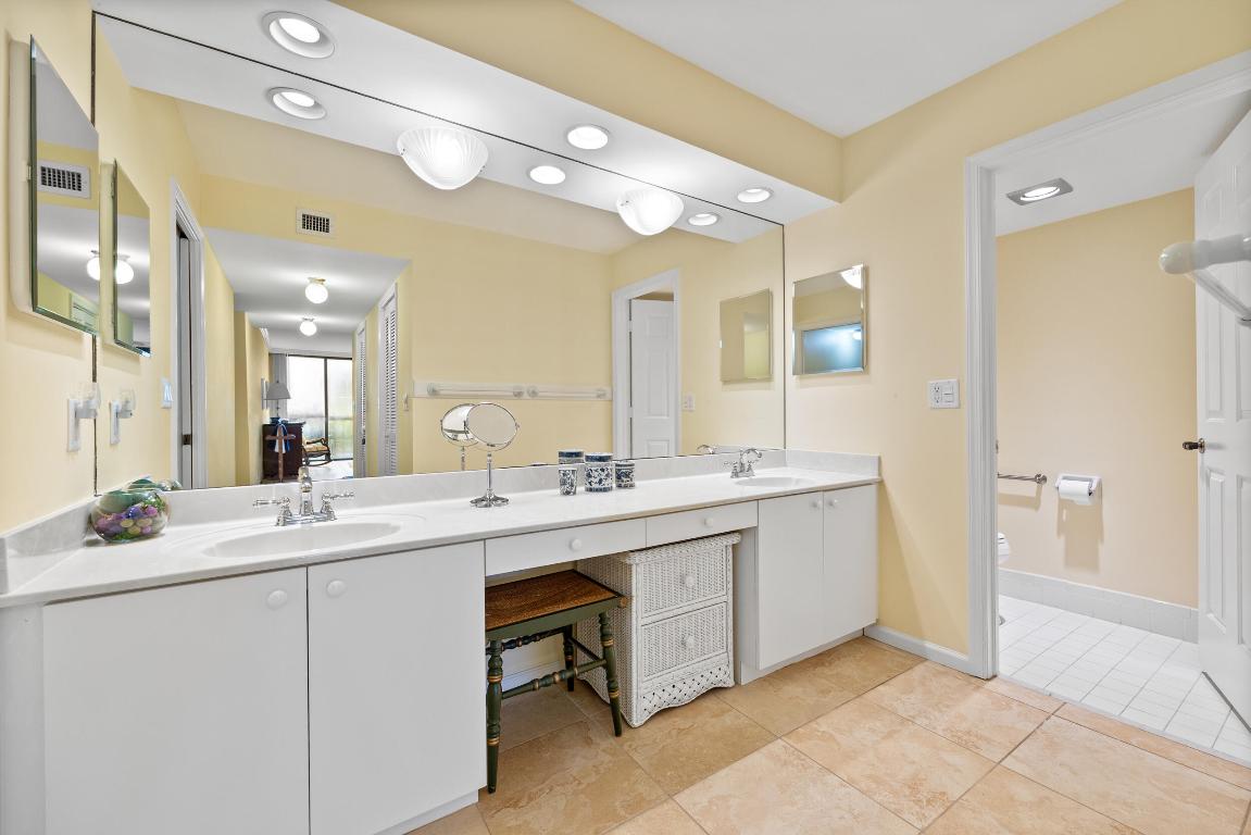 10555 SE Terrapin Place 101