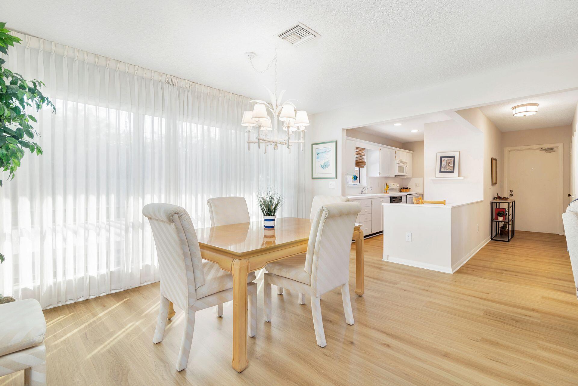 23 SE Turtle Creek Drive F