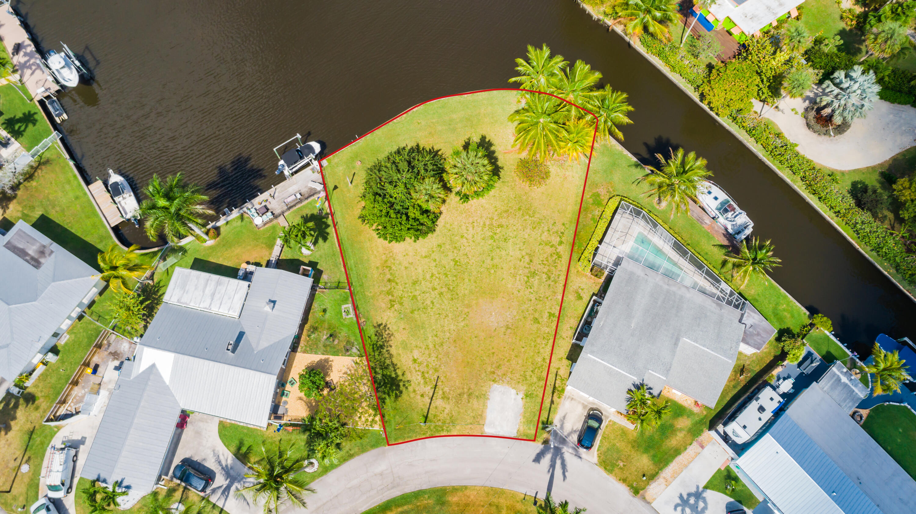 236 SW Cabana Point Circle