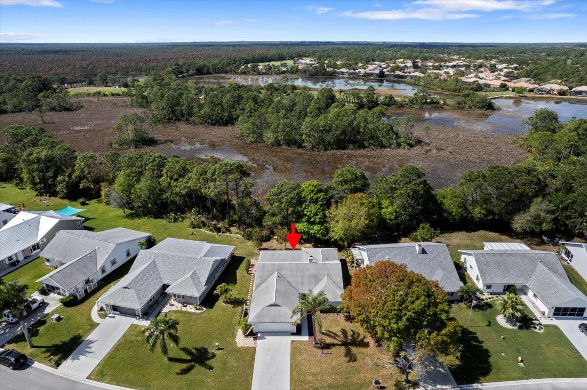 6930 SE Lillian Court