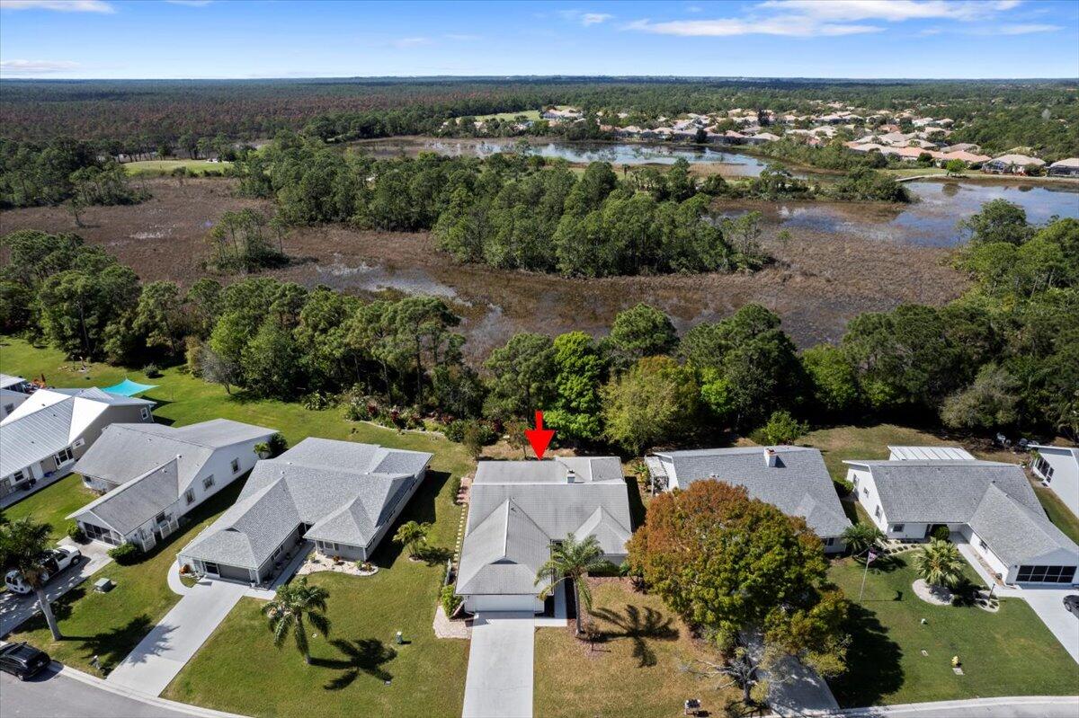 6930 SE Lillian Court