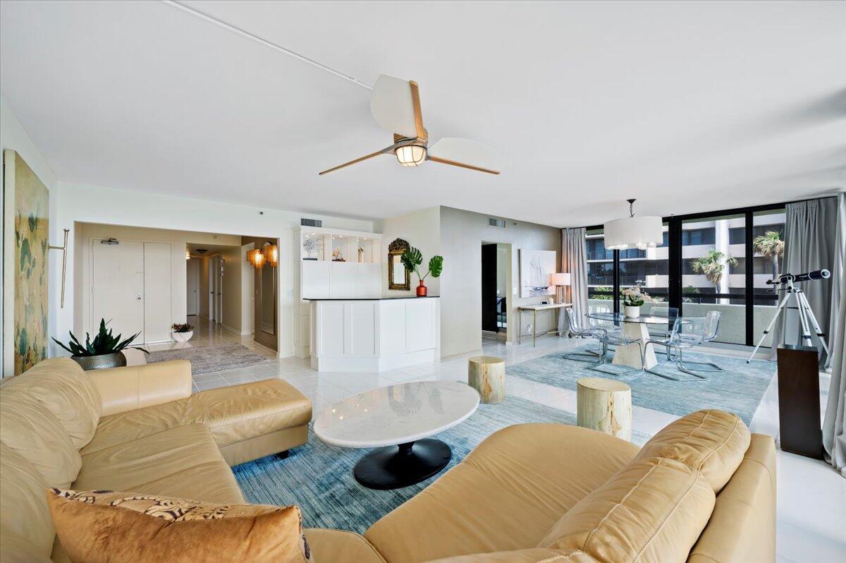 4050 N Ocean Drive 101