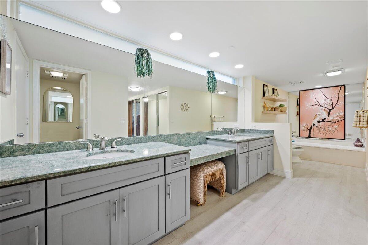 4050 N Ocean Drive 101