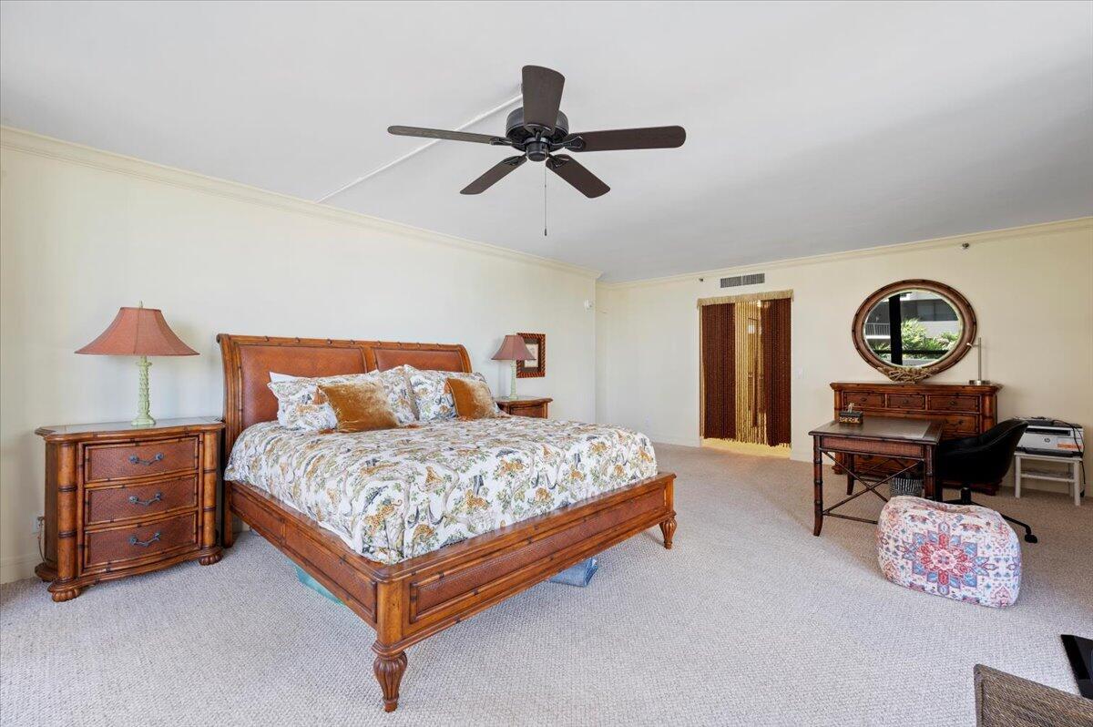 4050 N Ocean Drive 101