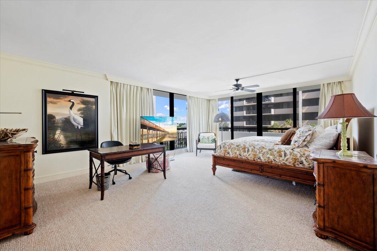 4050 N Ocean Drive 101