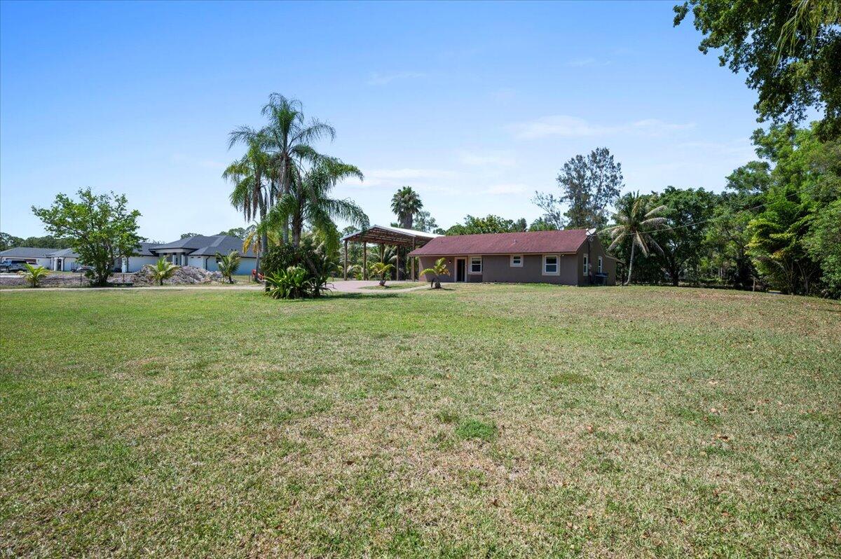 11819 Tangerine Boulevard