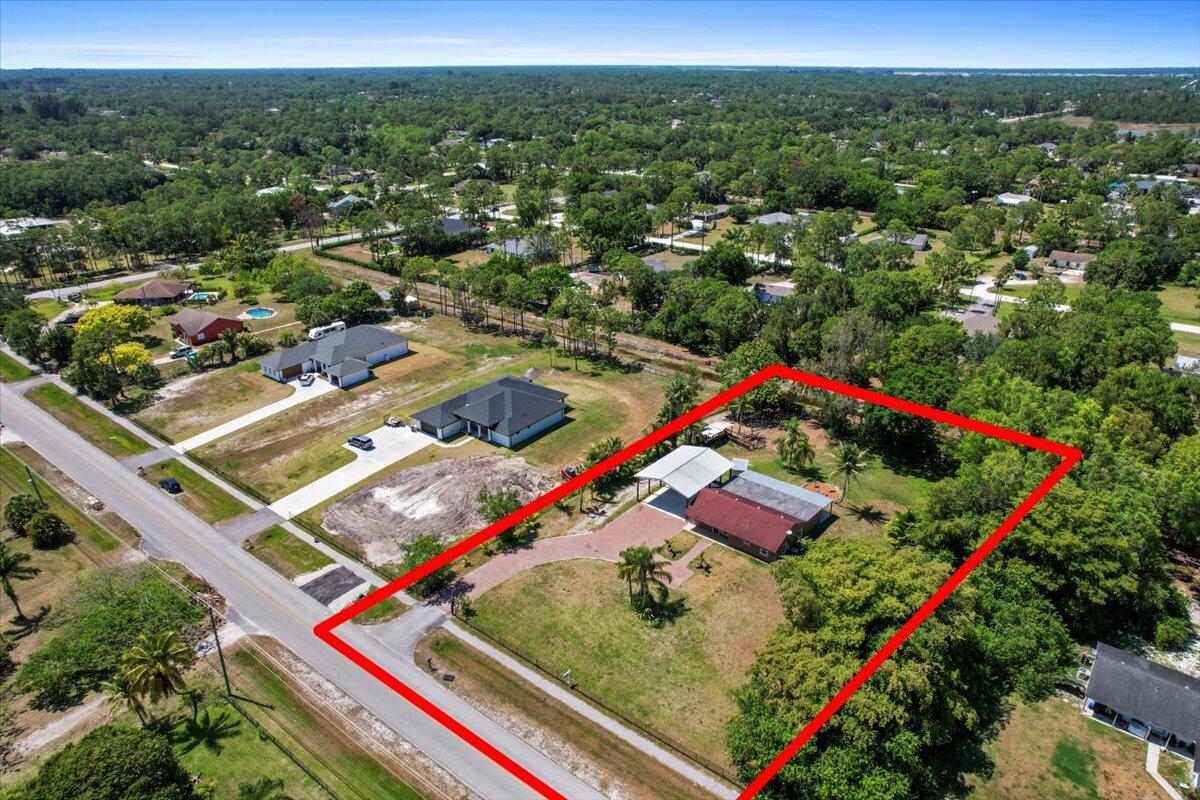 11819 Tangerine Boulevard