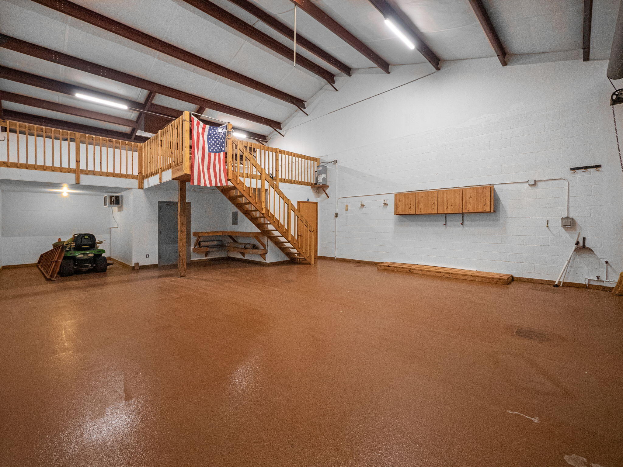 8836 SE Robwyn Street