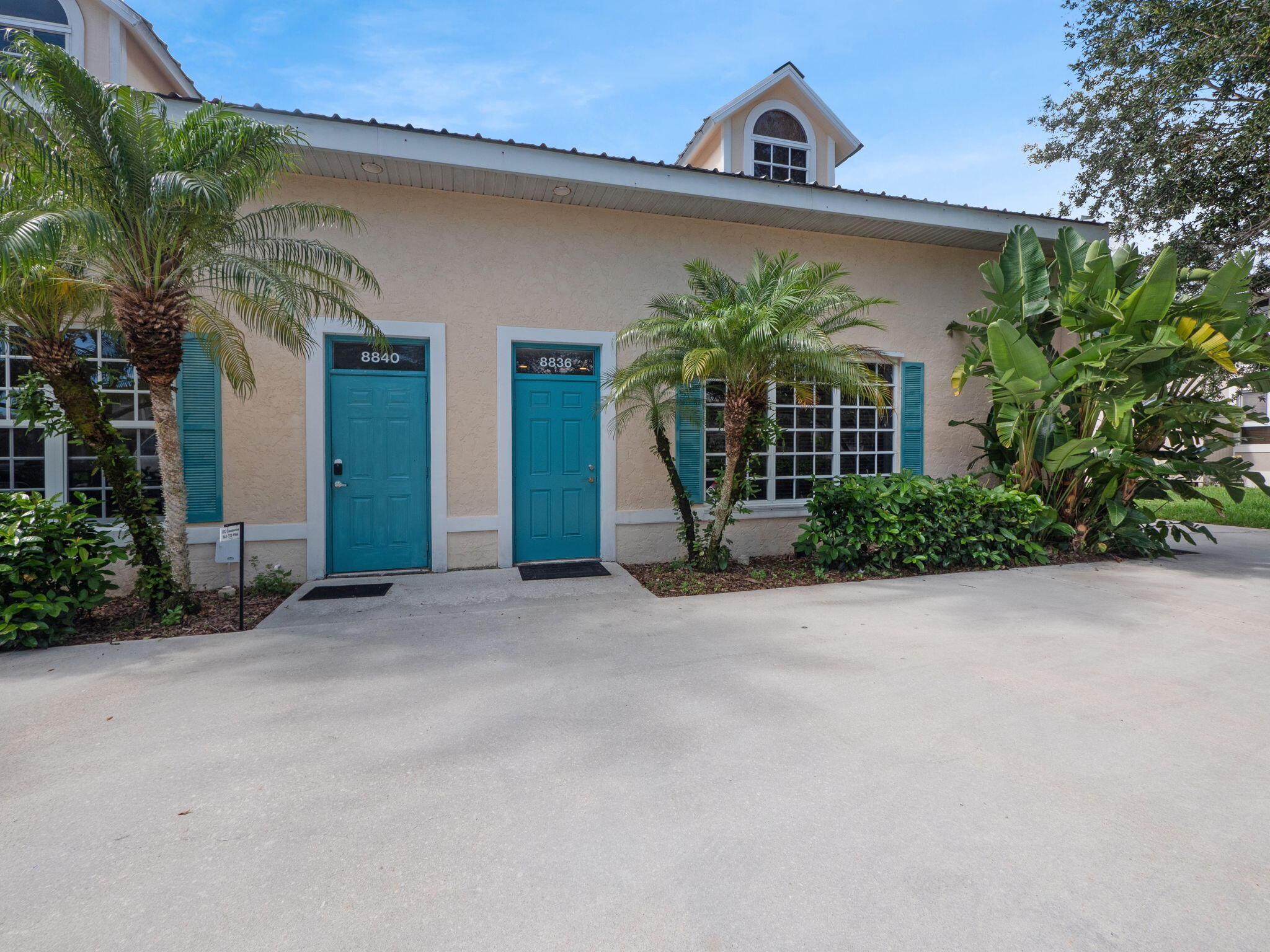 8836 SE Robwyn Street