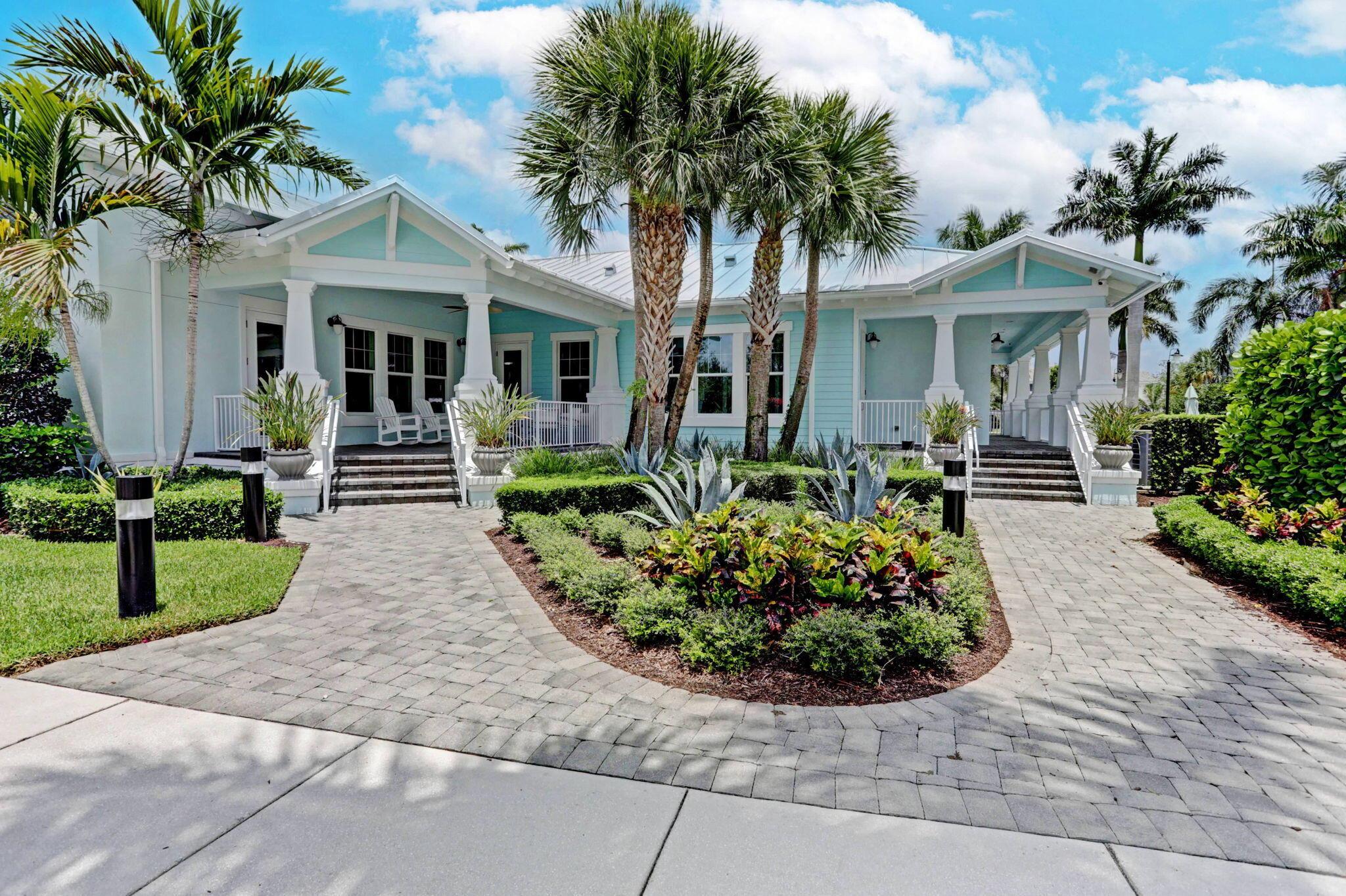 2710 W Mallory Boulevard