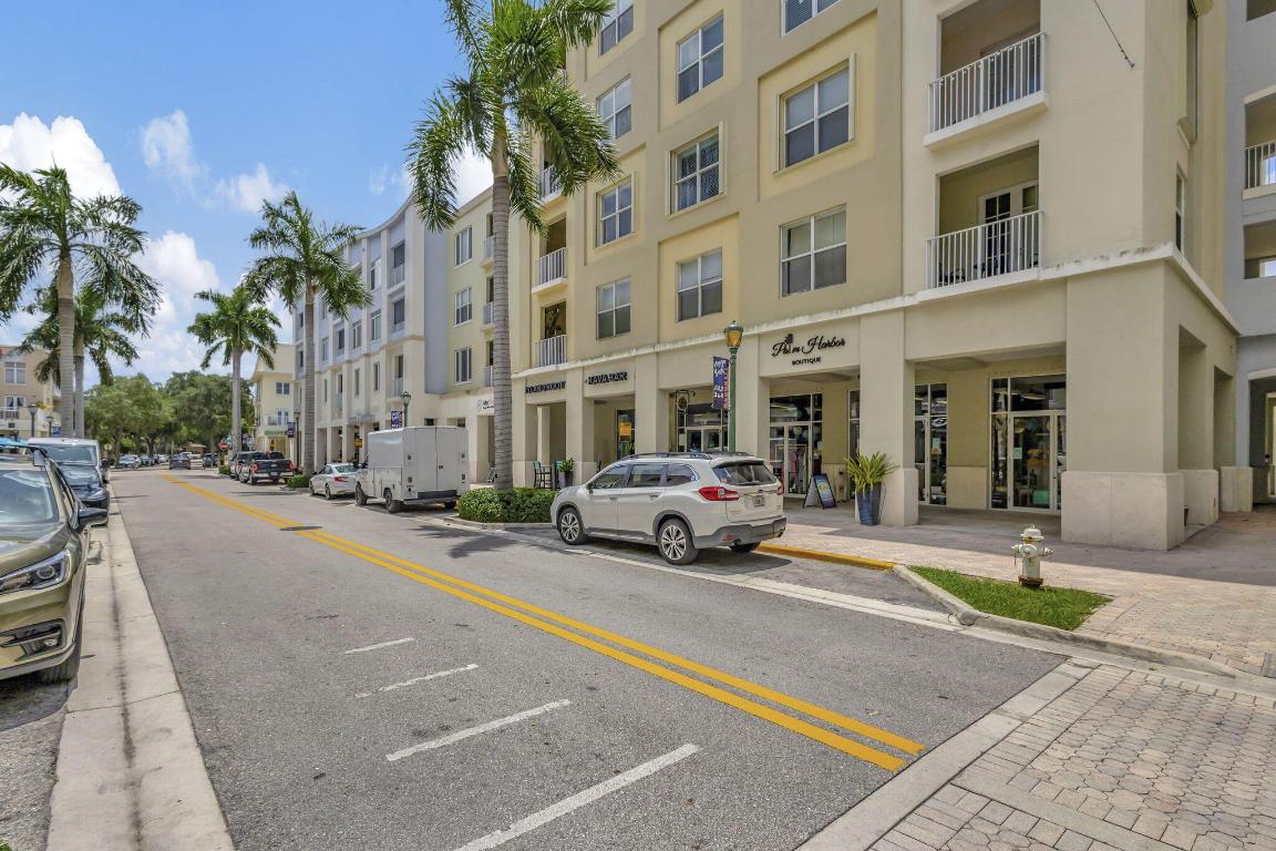 2710 W Mallory Boulevard