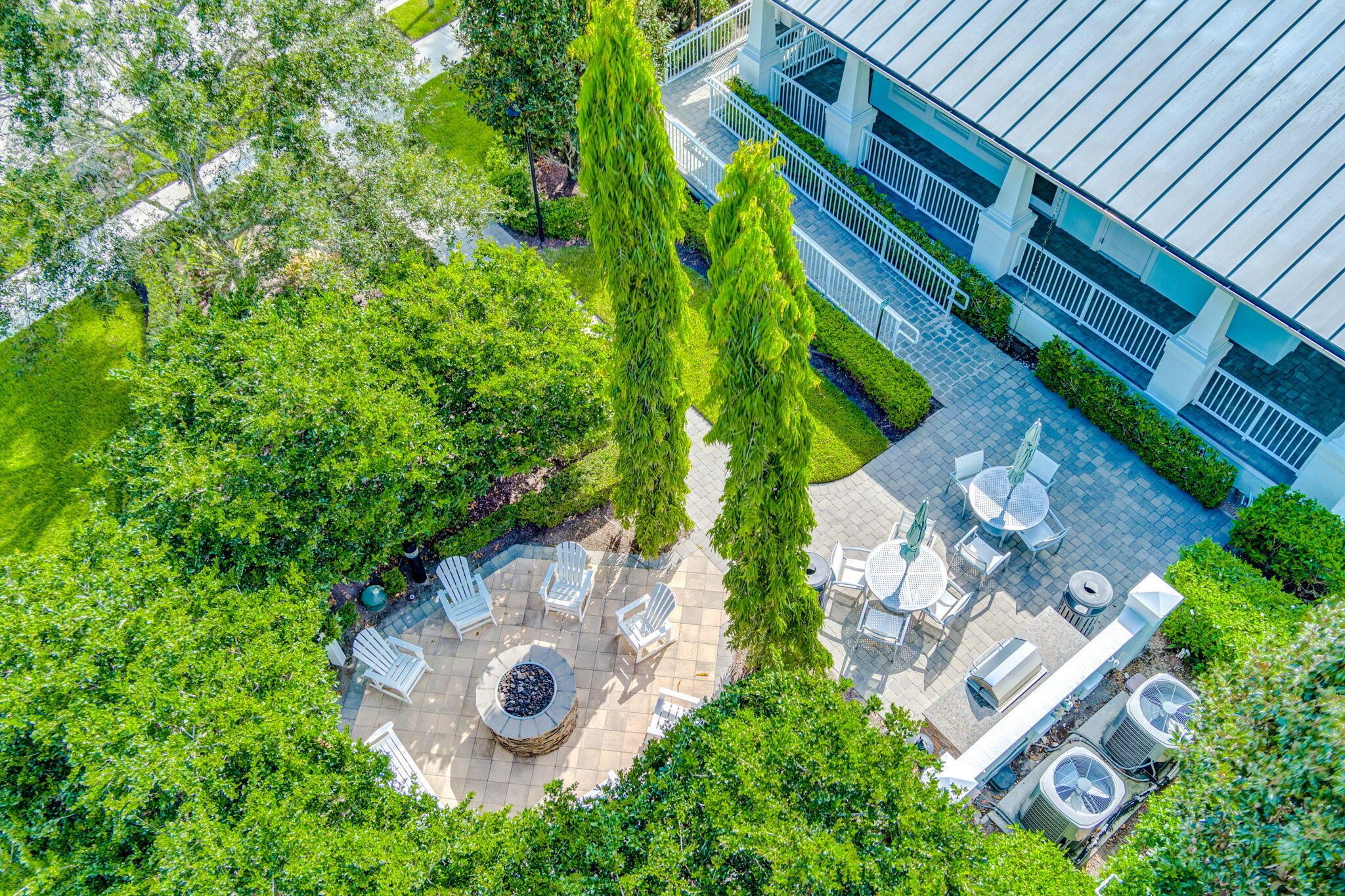 2710 W Mallory Boulevard