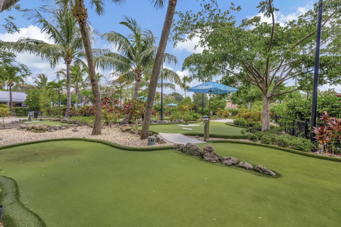 2710 W Mallory Boulevard