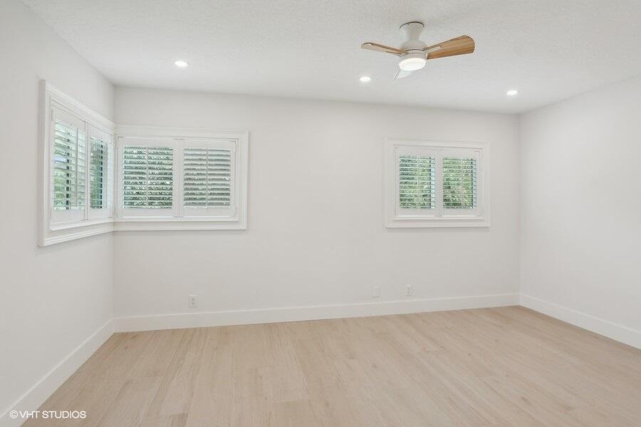 6207 Riverwalk Lane 8