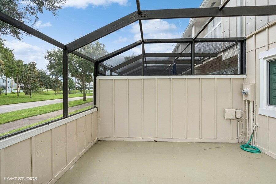 6207 Riverwalk Lane 8