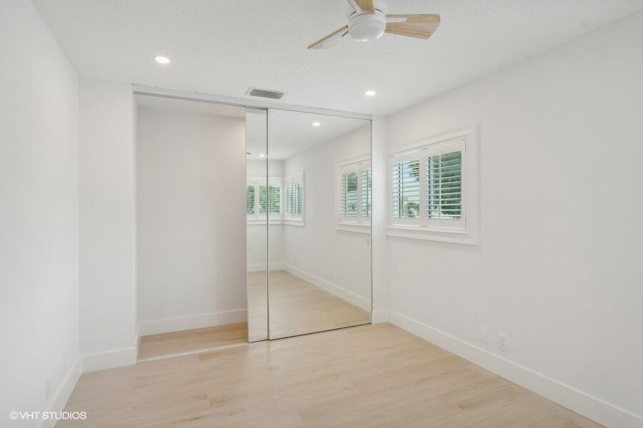 6207 Riverwalk Lane 8