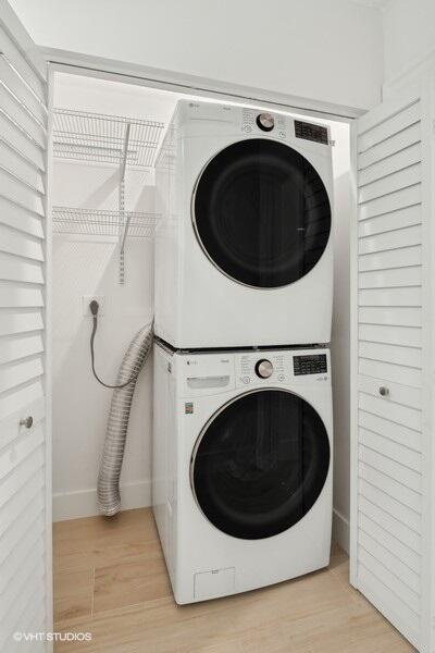 6207 Riverwalk Lane 8