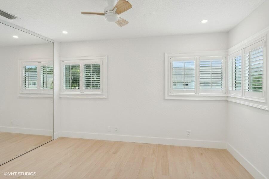 6207 Riverwalk Lane 8