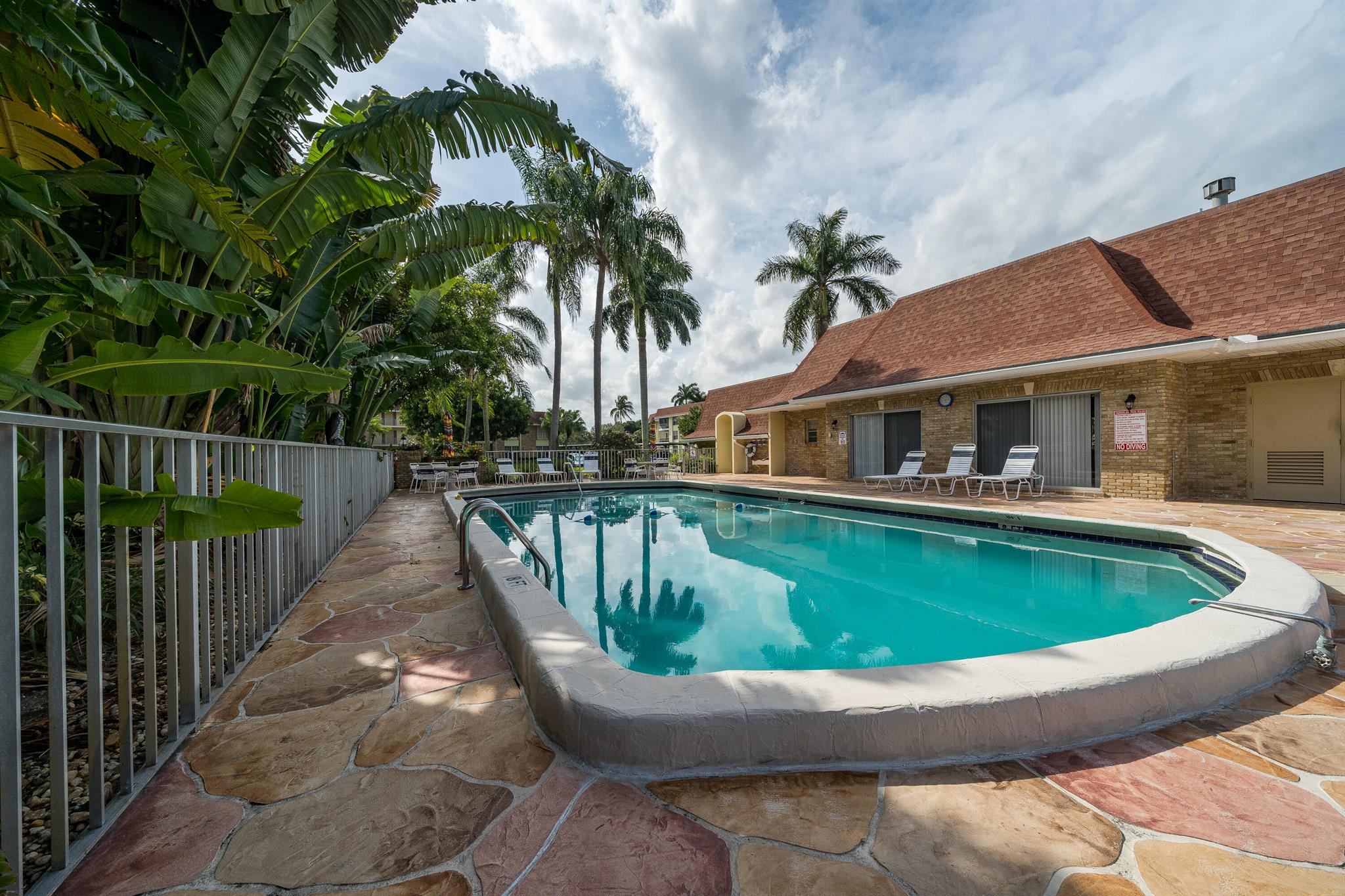 5540 N Tamberlane Circle 321