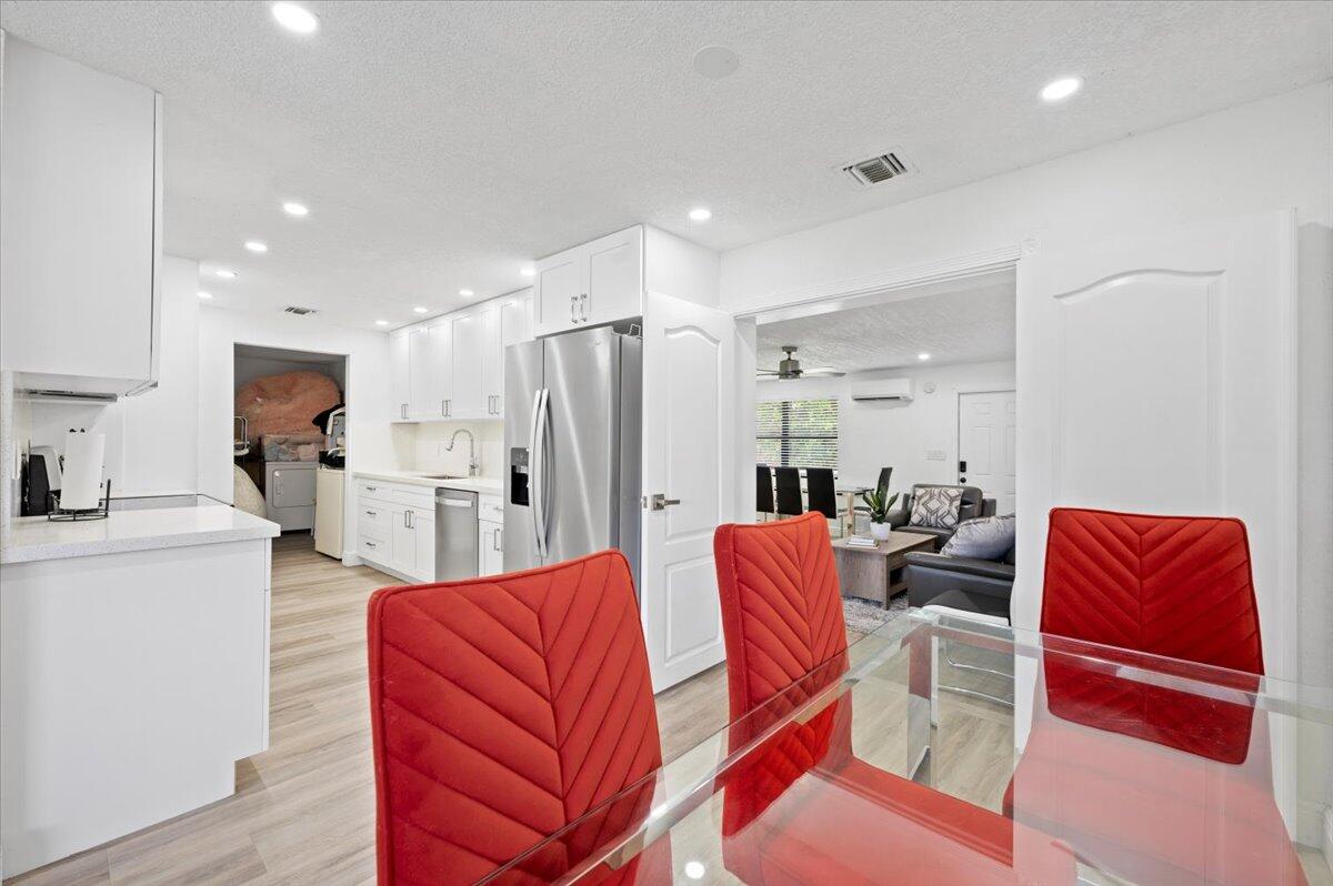 3639 Gull Road
