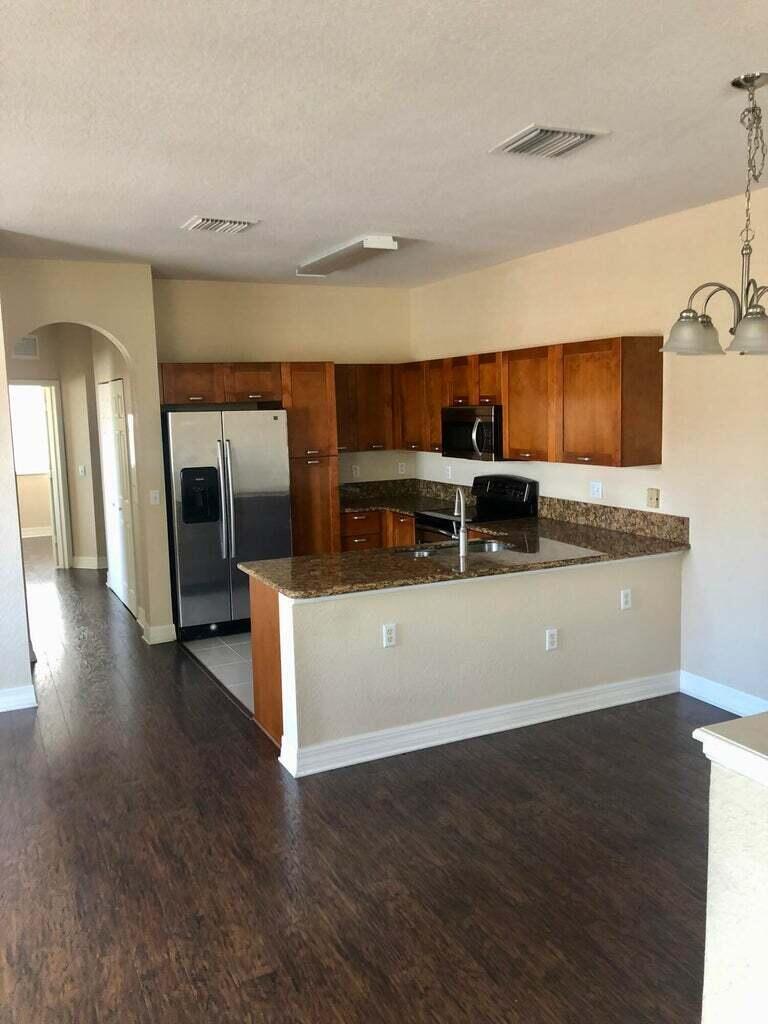 51 SE Sedona Circle 204