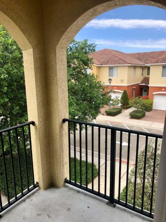 51 SE Sedona Circle 204