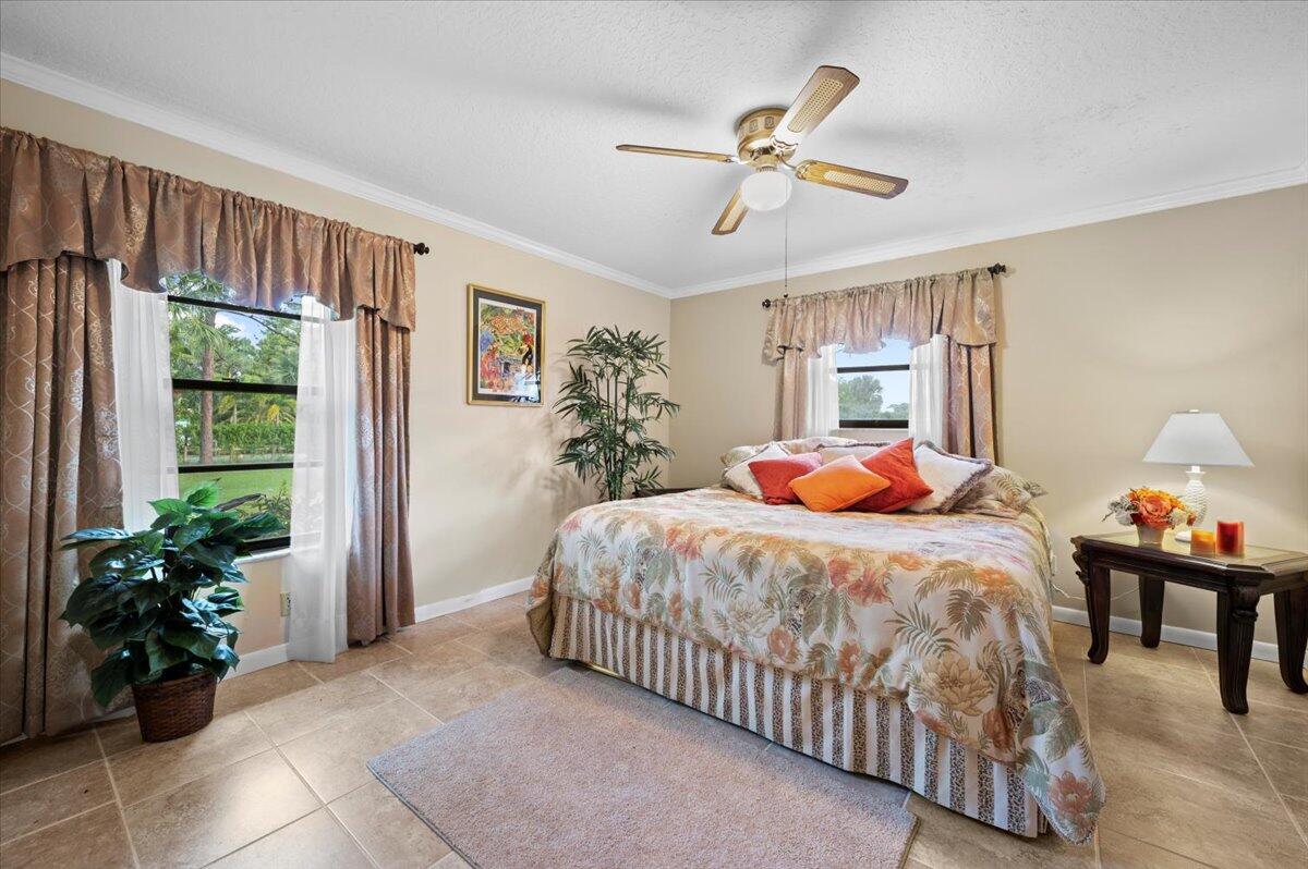 10420 151st Lane N